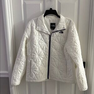 The North Face Women's White Quilted Puffer Jacket, L